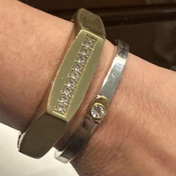 Coach Bangle & Bracelet Set - Picture 4 of 7